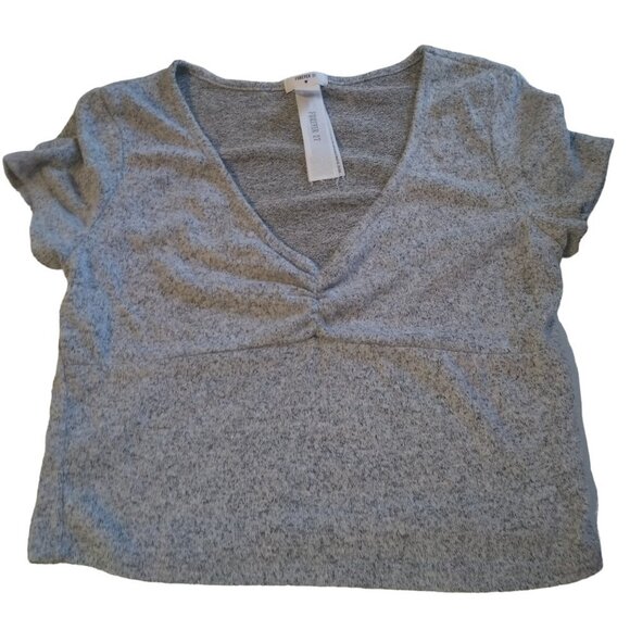 Lot of 2 Forever 21 Women's Large Crop Tops Striped And Solid (L20) - Picture 3 of 4